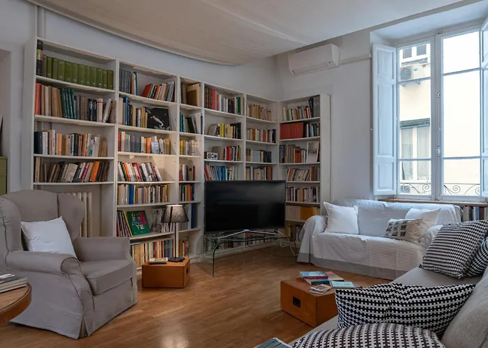 Apartment Gallery Apartment, Near The Vatican